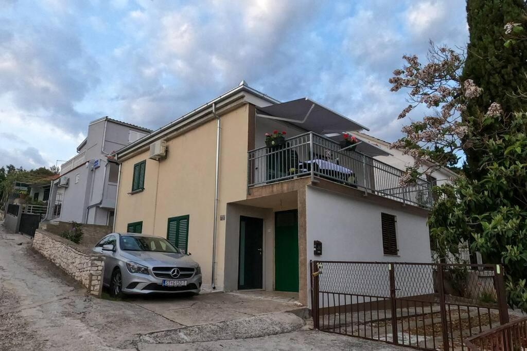 Kn House With Two Apartments Near Sea Rogoznica  Ngoại thất bức ảnh