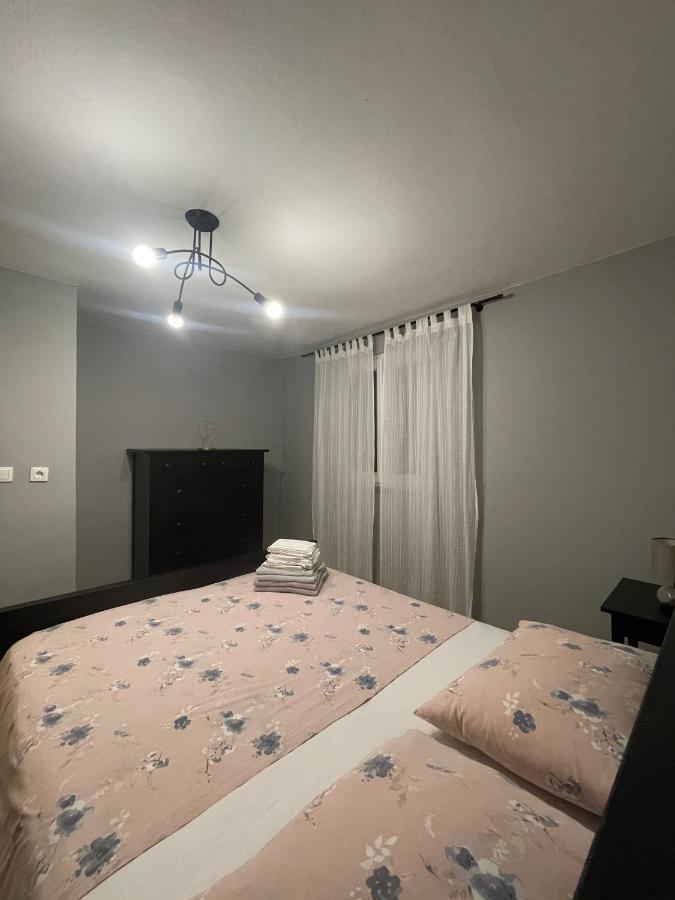Kn House With Two Apartments Near Sea Rogoznica  Ngoại thất bức ảnh